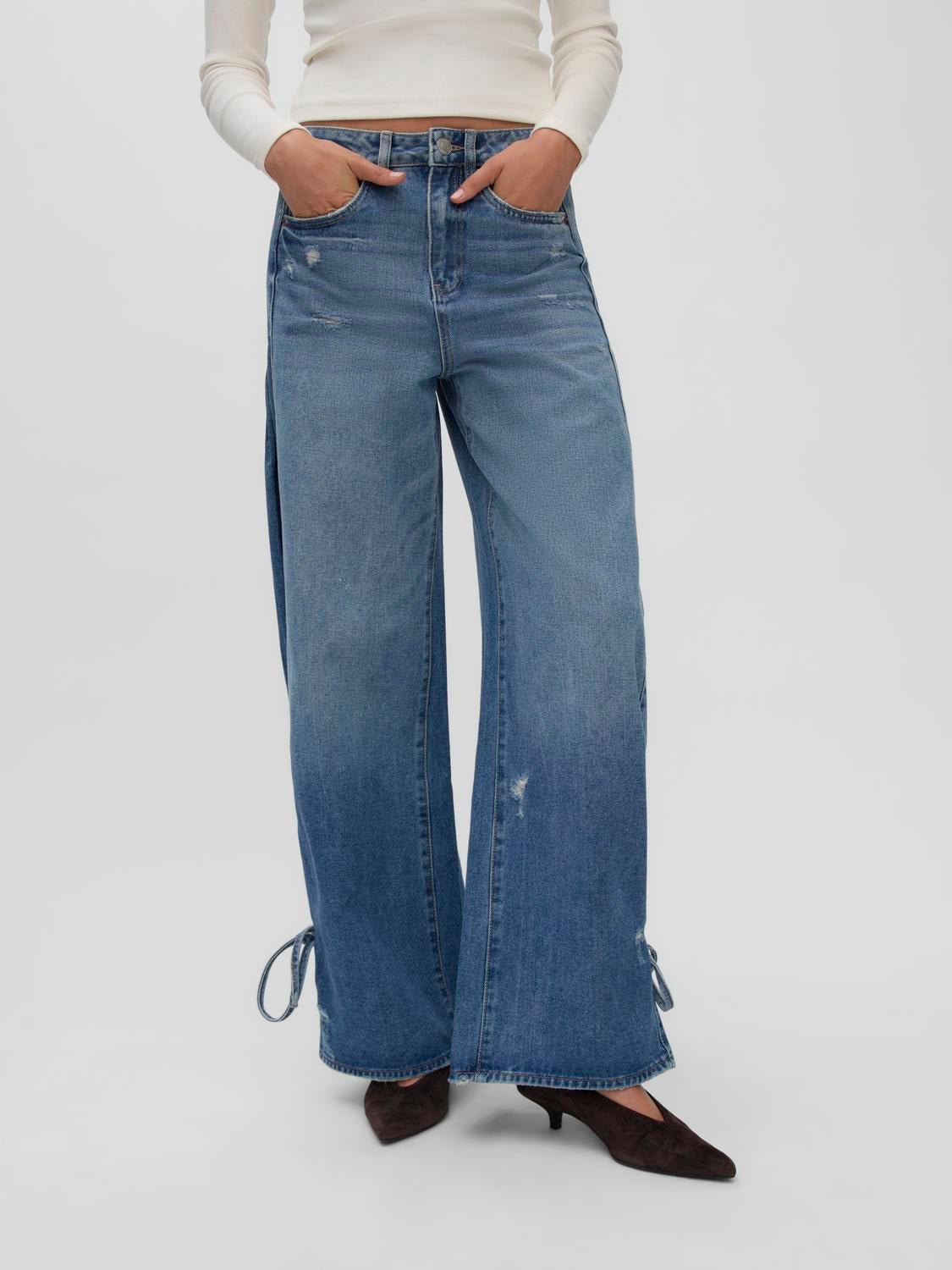 VMMARTHA Jeans - Medium Blue Denim - VERO MODA & VILA Bergvik
